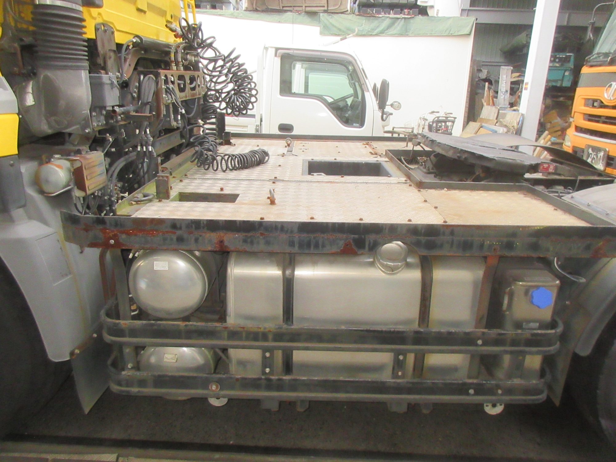 検付11.5トントラクタ