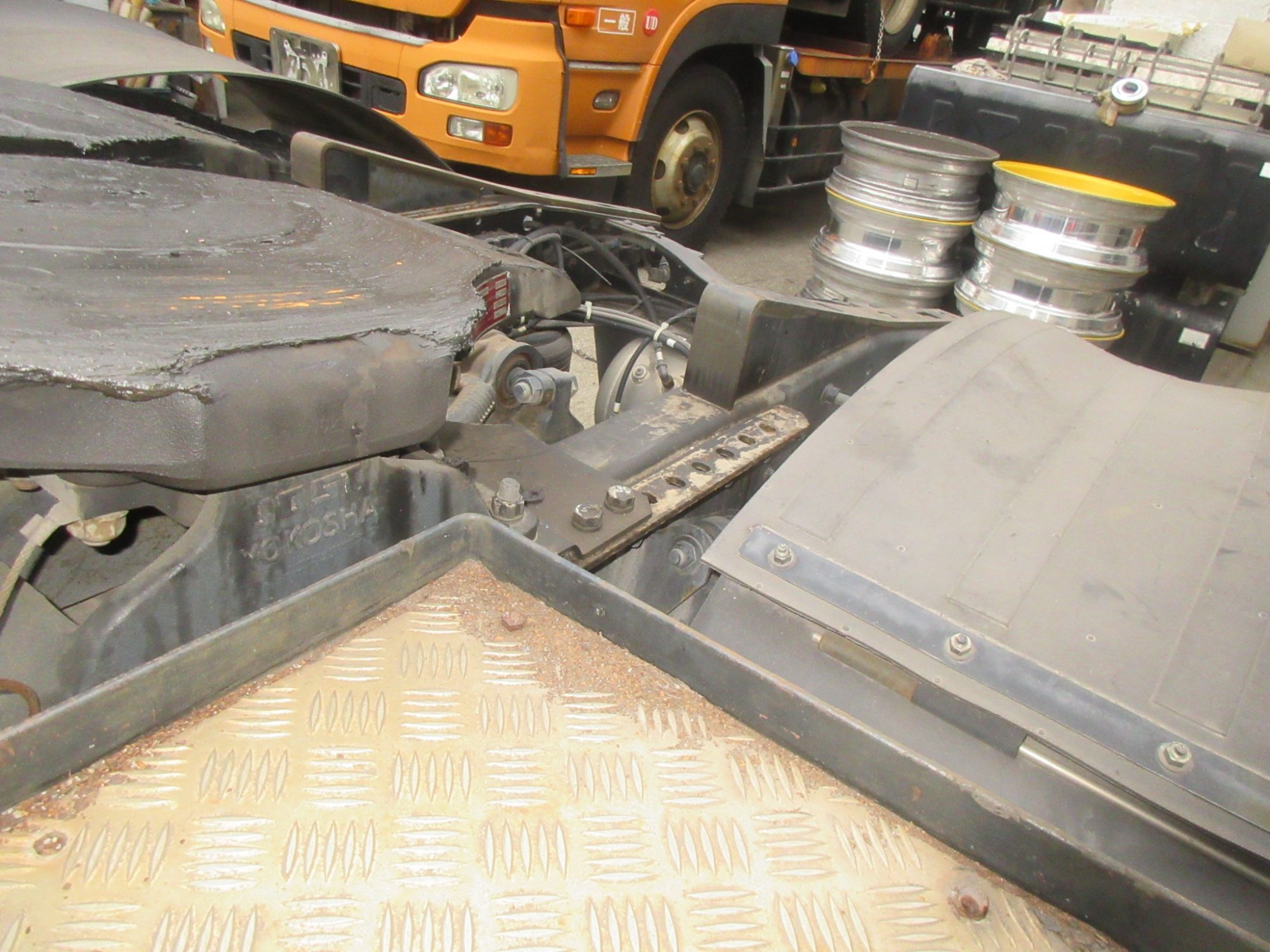 検付11.5トントラクタ