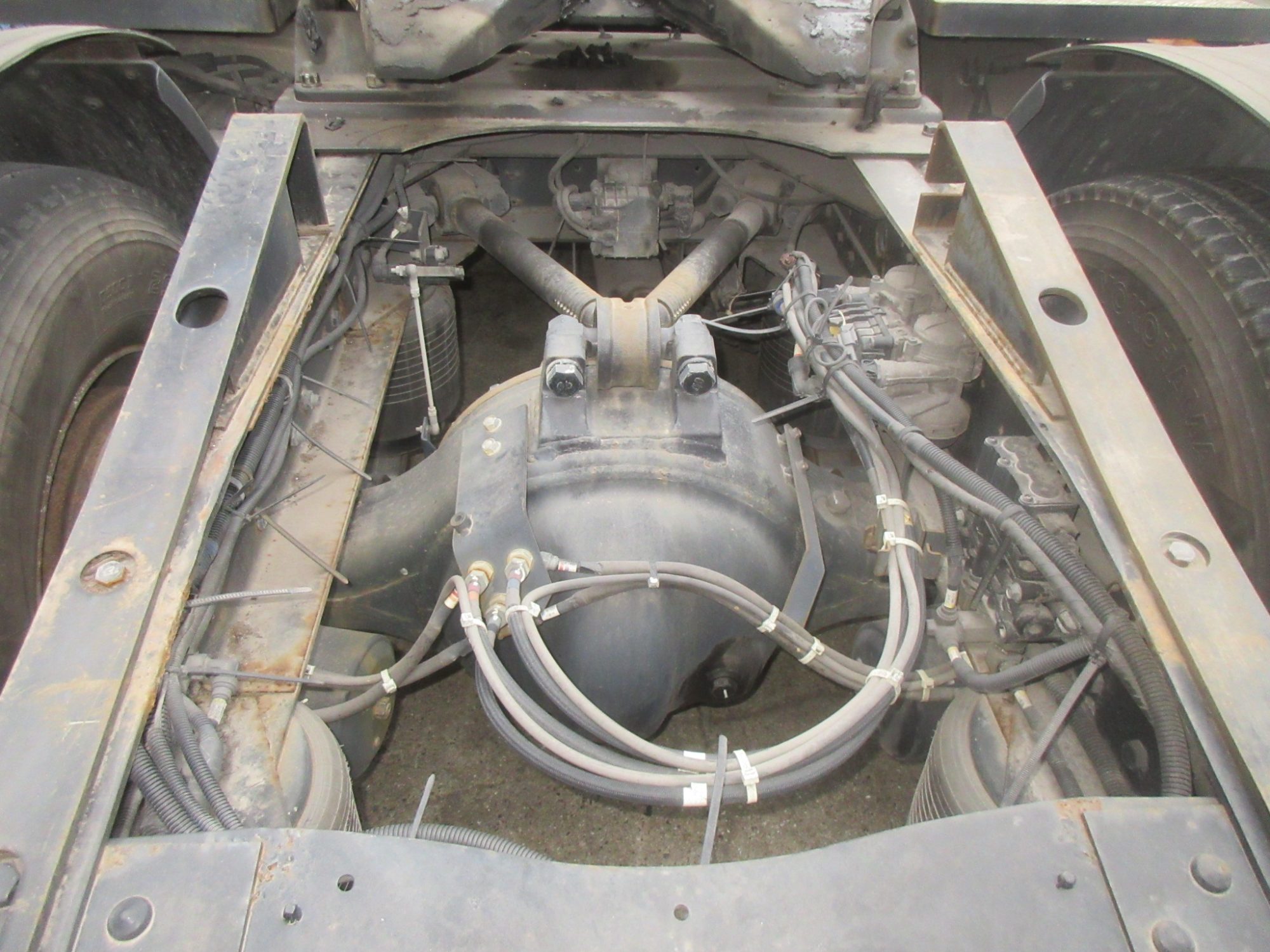 検付11.5トントラクタ