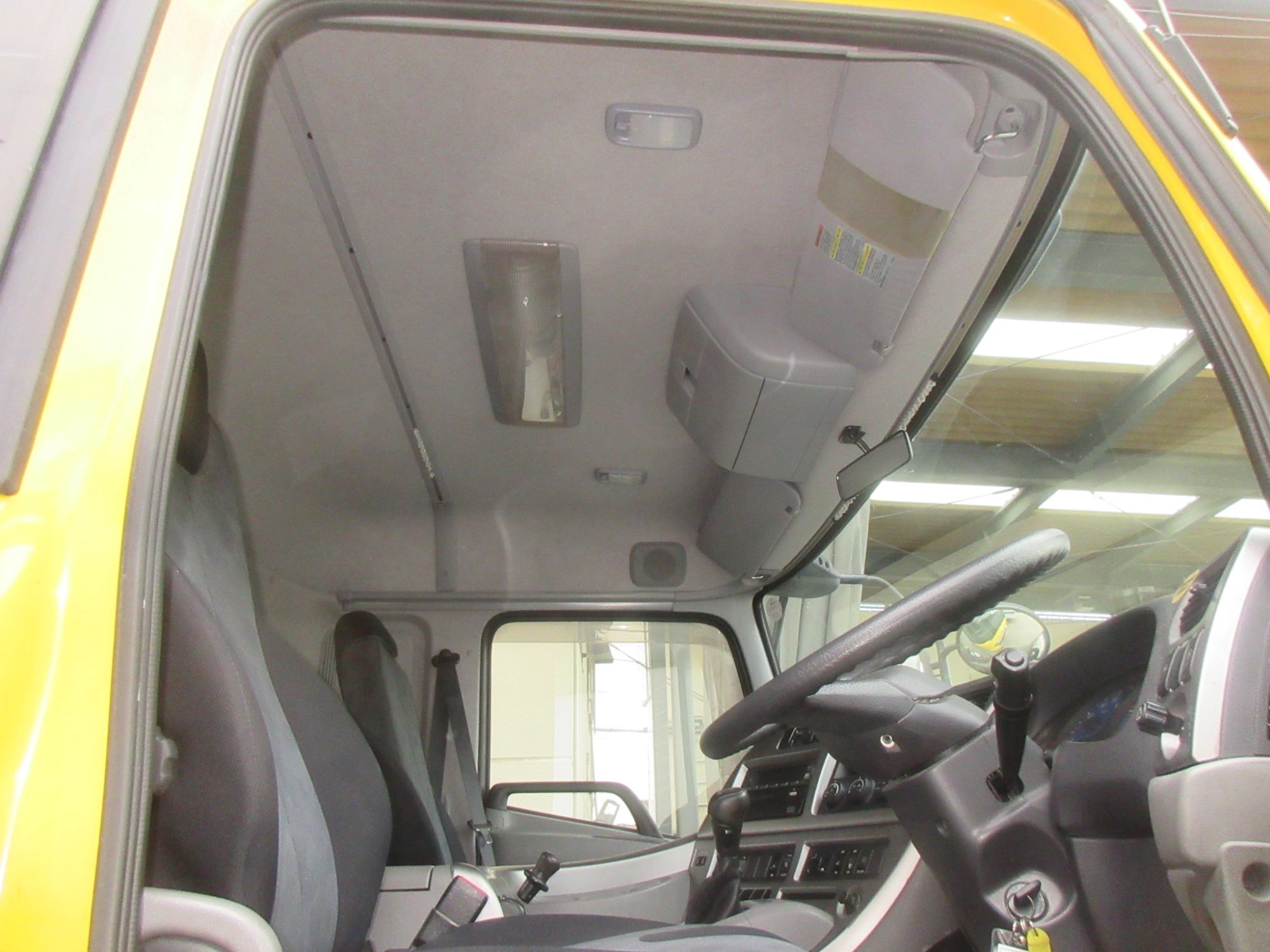 検付11.5トントラクタ