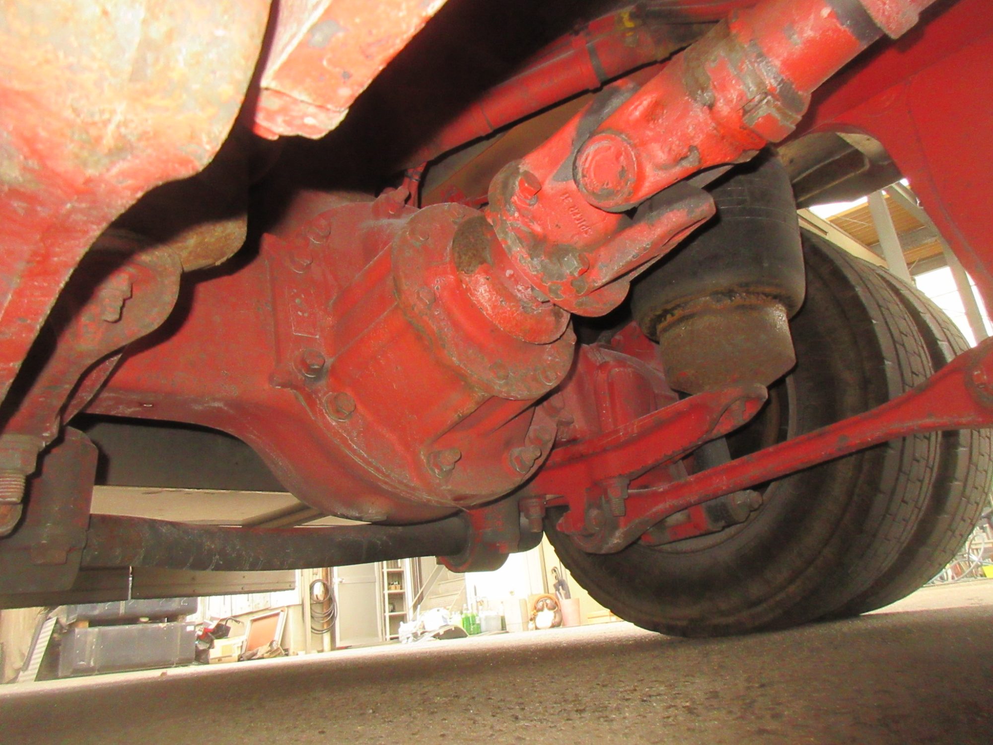 クオン4軸低床アルミ平車