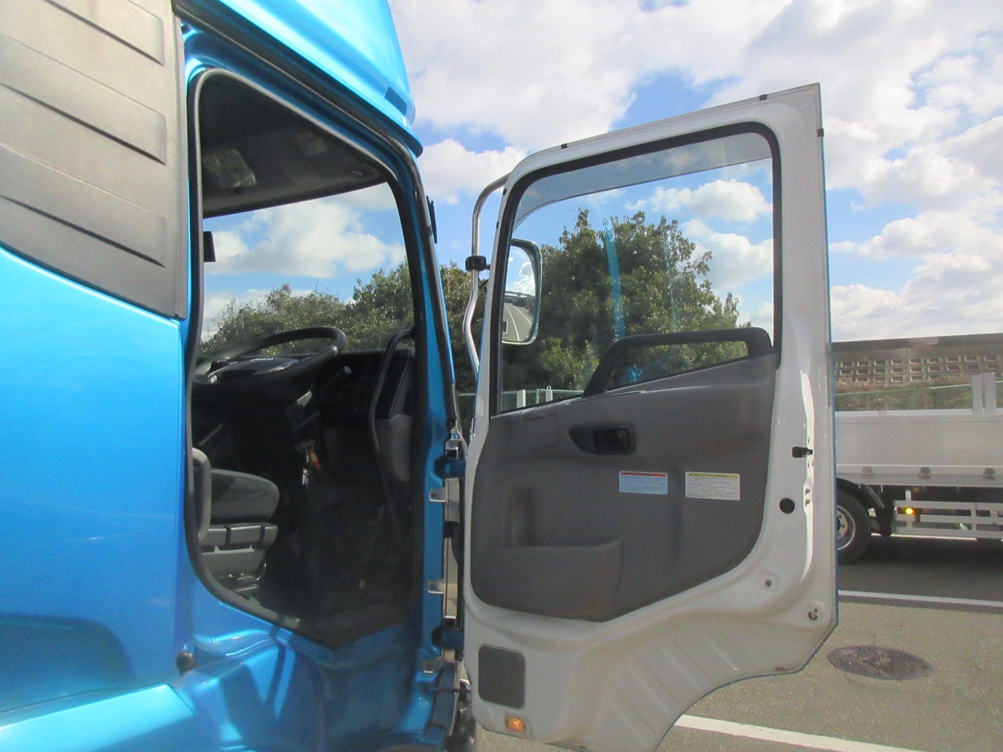 プレート付4軸低床アルミウイング格納パワーゲート