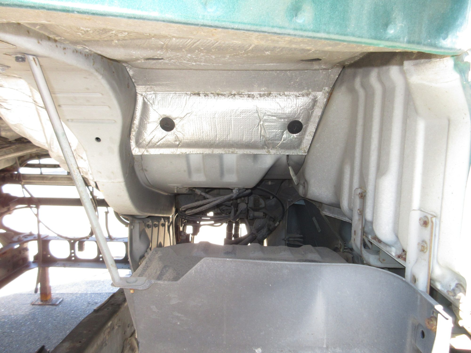 キャビン クオン ADG-CV2YL マニュアル ロールーフ