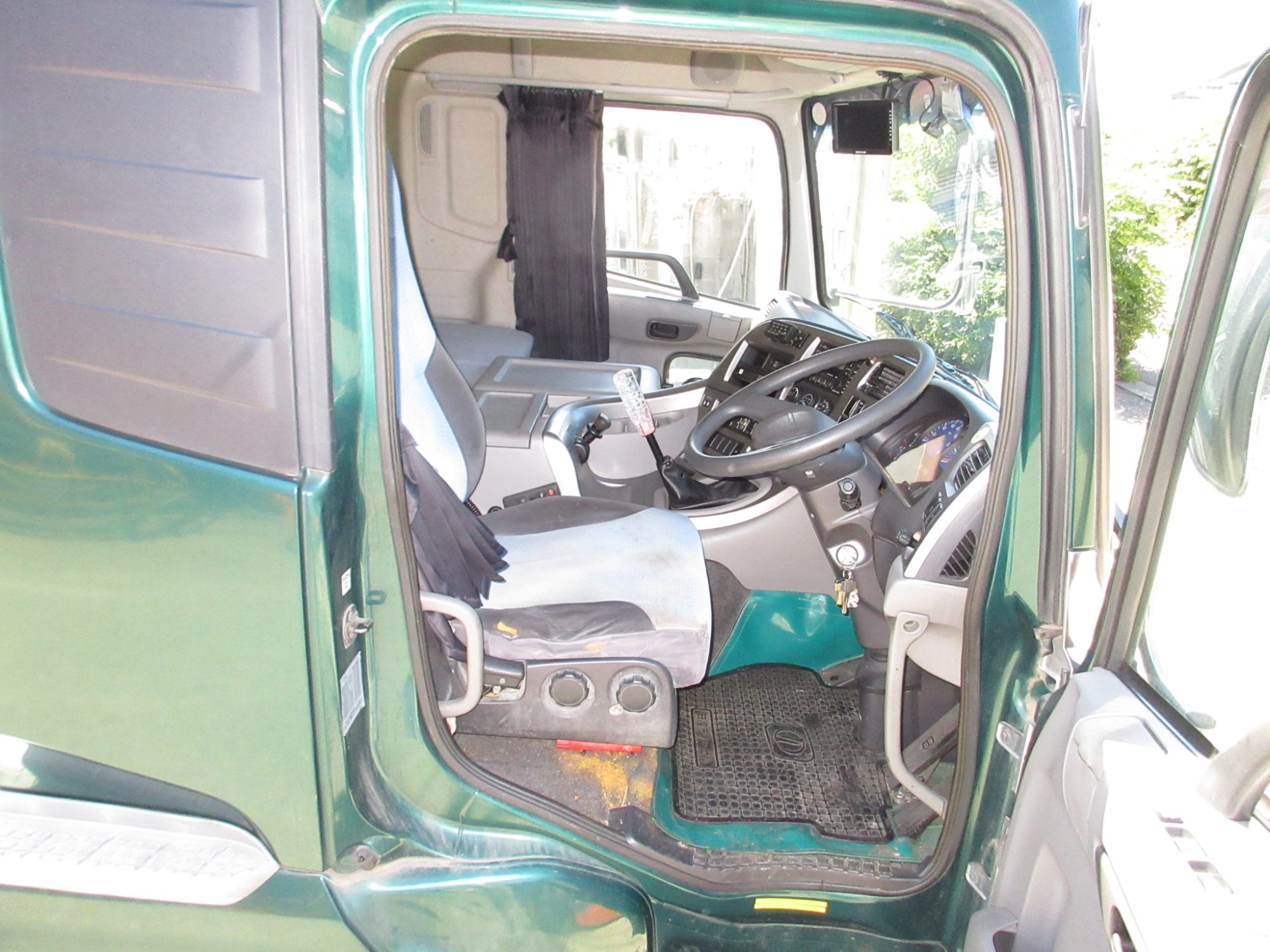 キャビン クオン ADG-CV2YL マニュアル ロールーフ