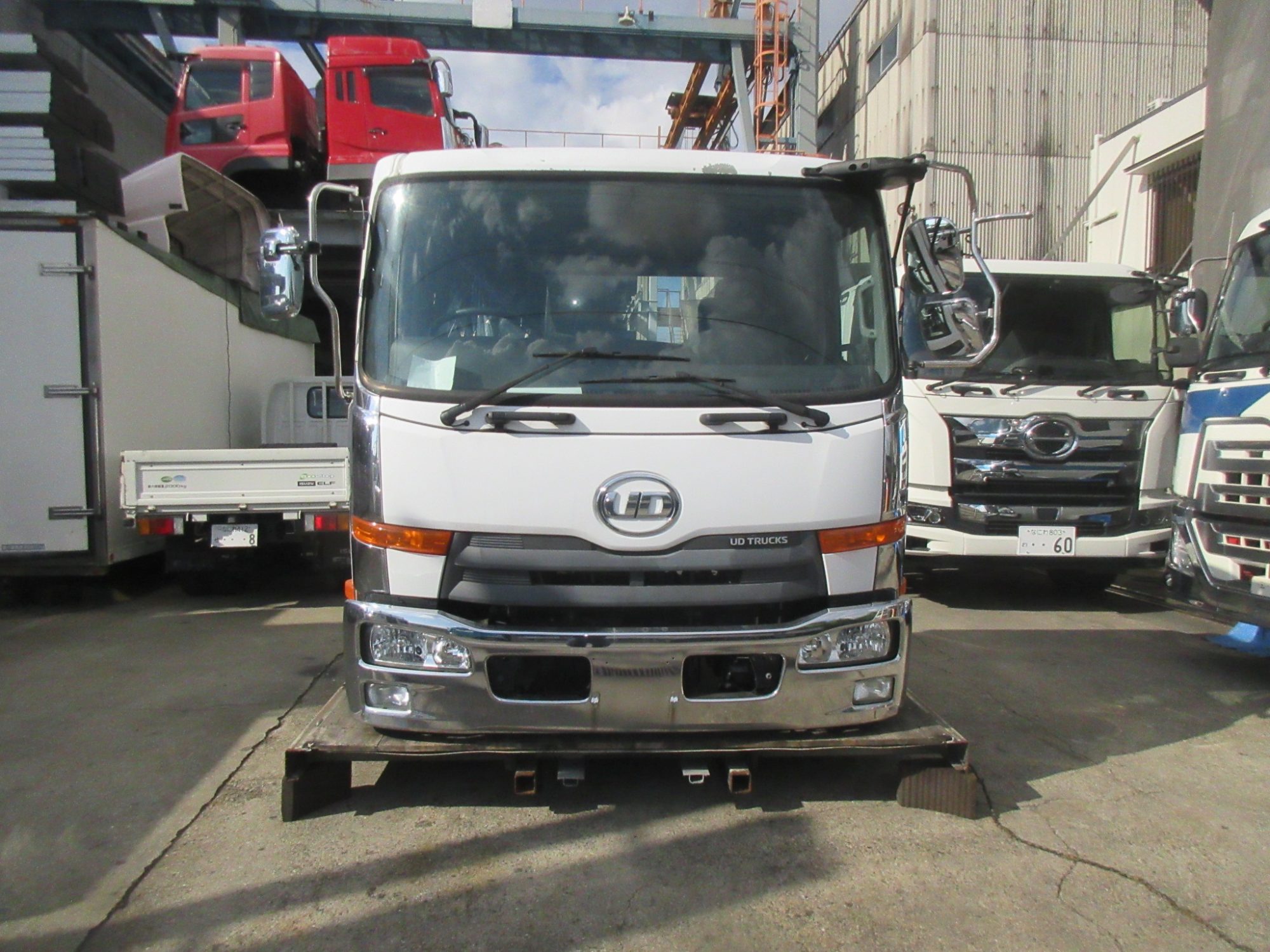 キャビン　コンドル　LKG-PK39L　並幅(STD)　ベッド付　ホイルパーク