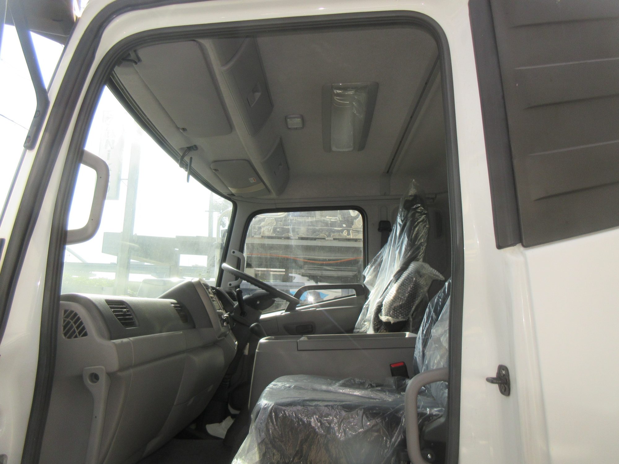 キャビン コンドル LKG-PK39L 並幅(STD) ベッド付 ホイルパーク