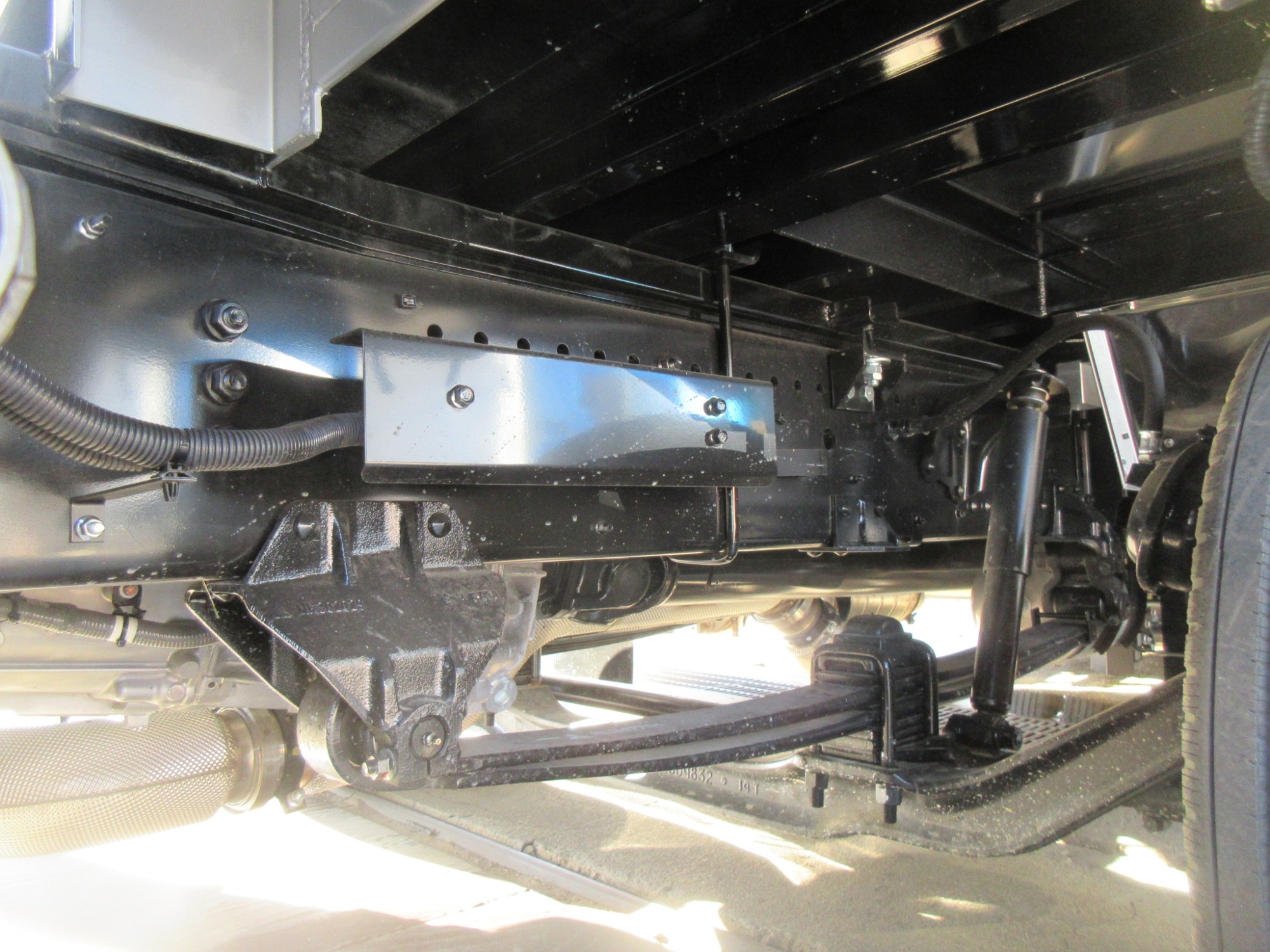 4軸低床 アルミ平未使用車