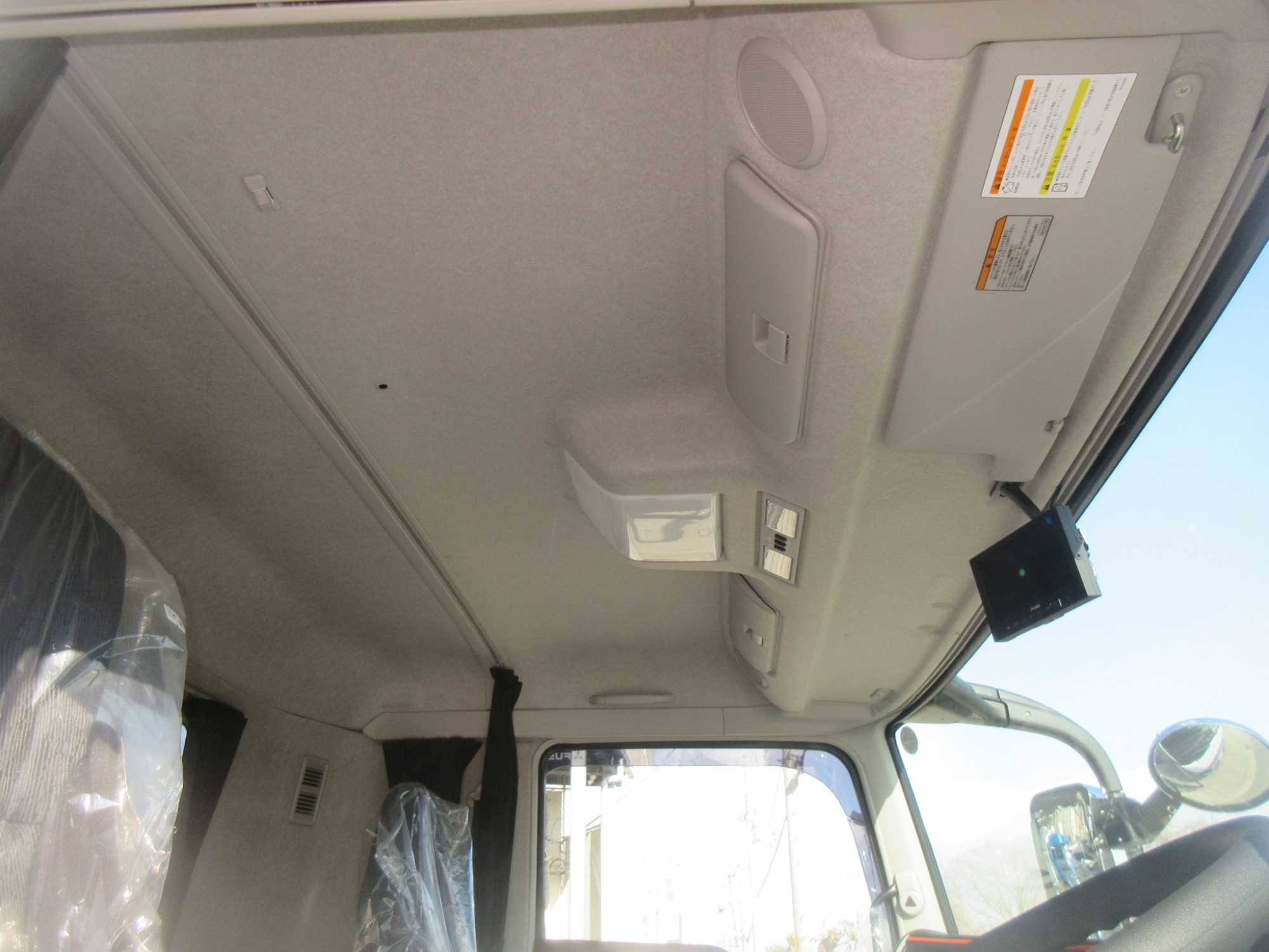 4軸低床 アルミ平未使用車