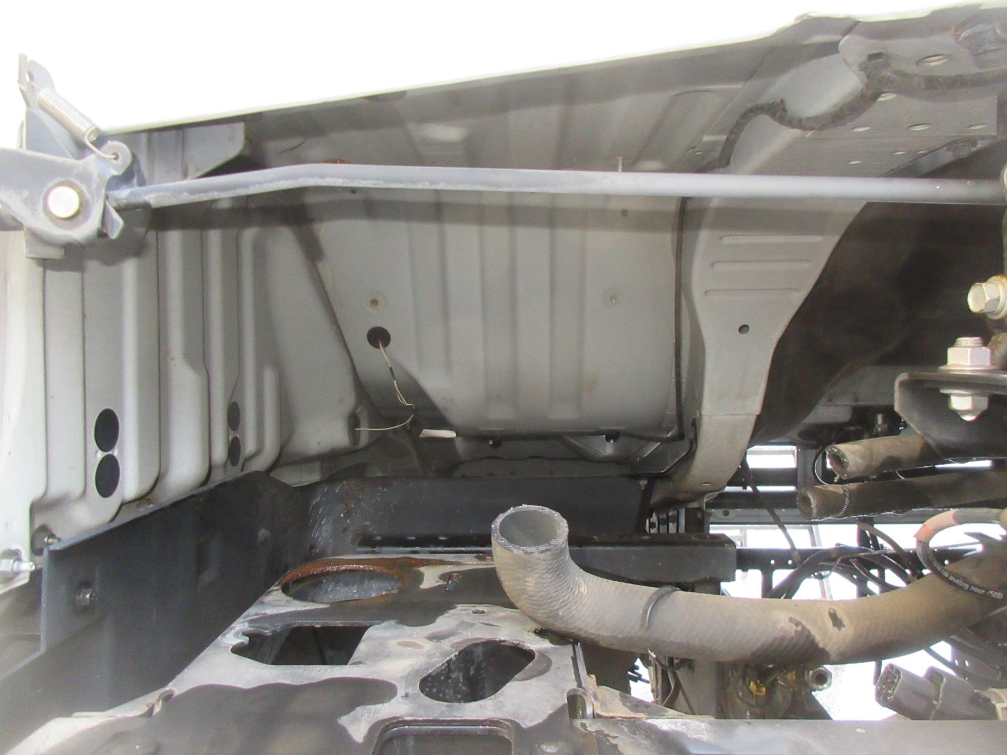 キャビン クオン スタンダードルーフ 2PG-CG5CA