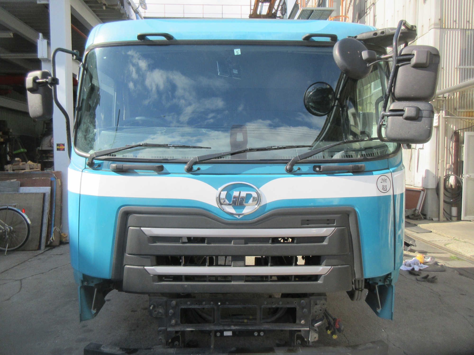 キャビン クオン スタンダードルーフ 2PG-CG5CA