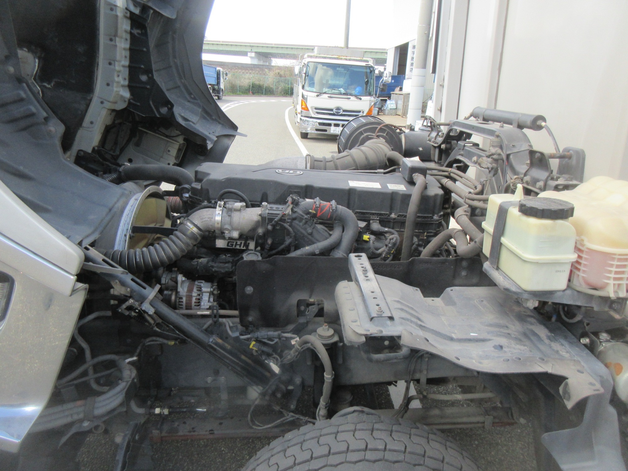 2PGクオン ハイルーフウイング 格納パワーゲート付