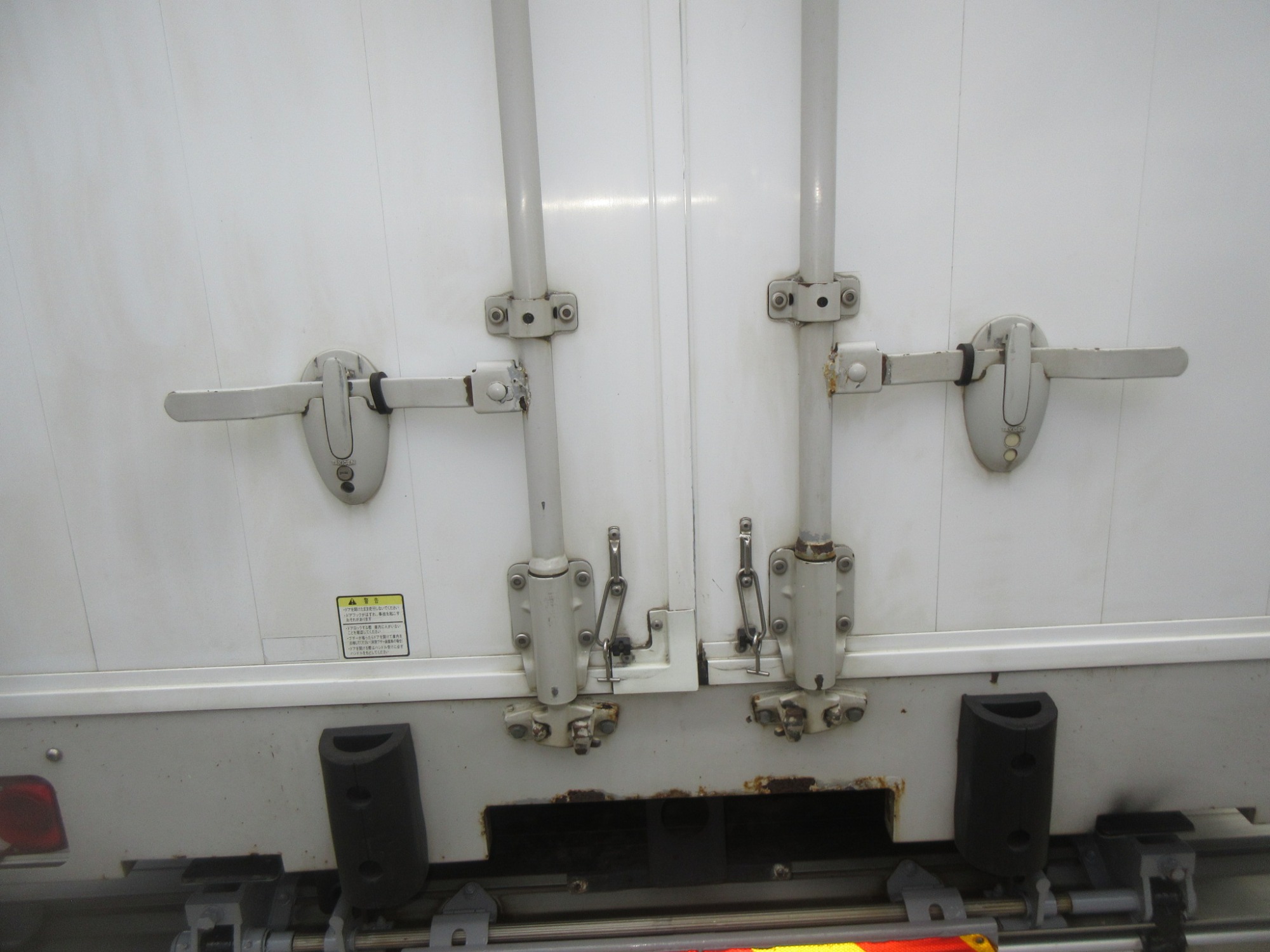 2PGクオン ハイルーフウイング 格納パワーゲート付