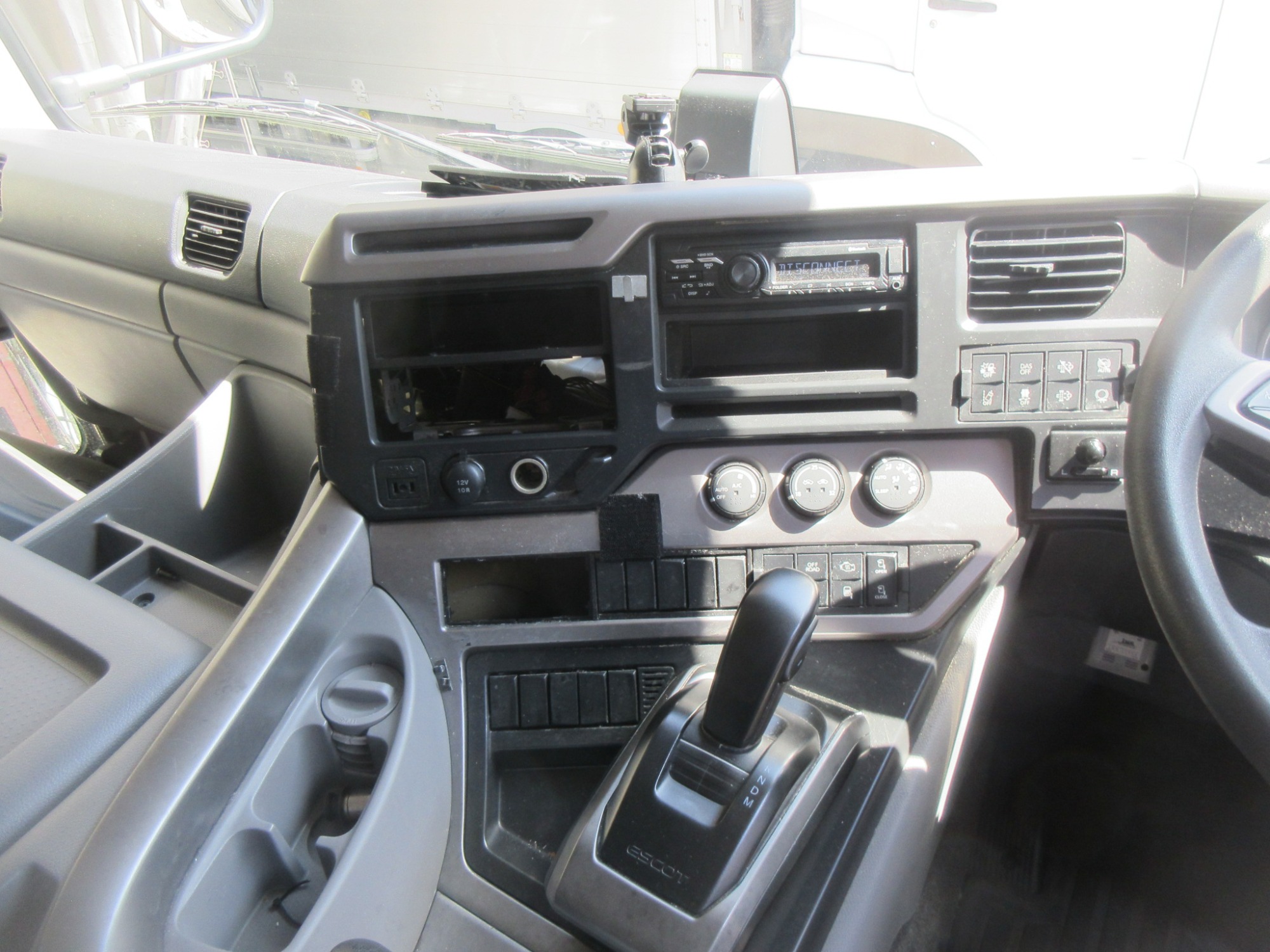 2RGクオントラクタ タンクローリー用