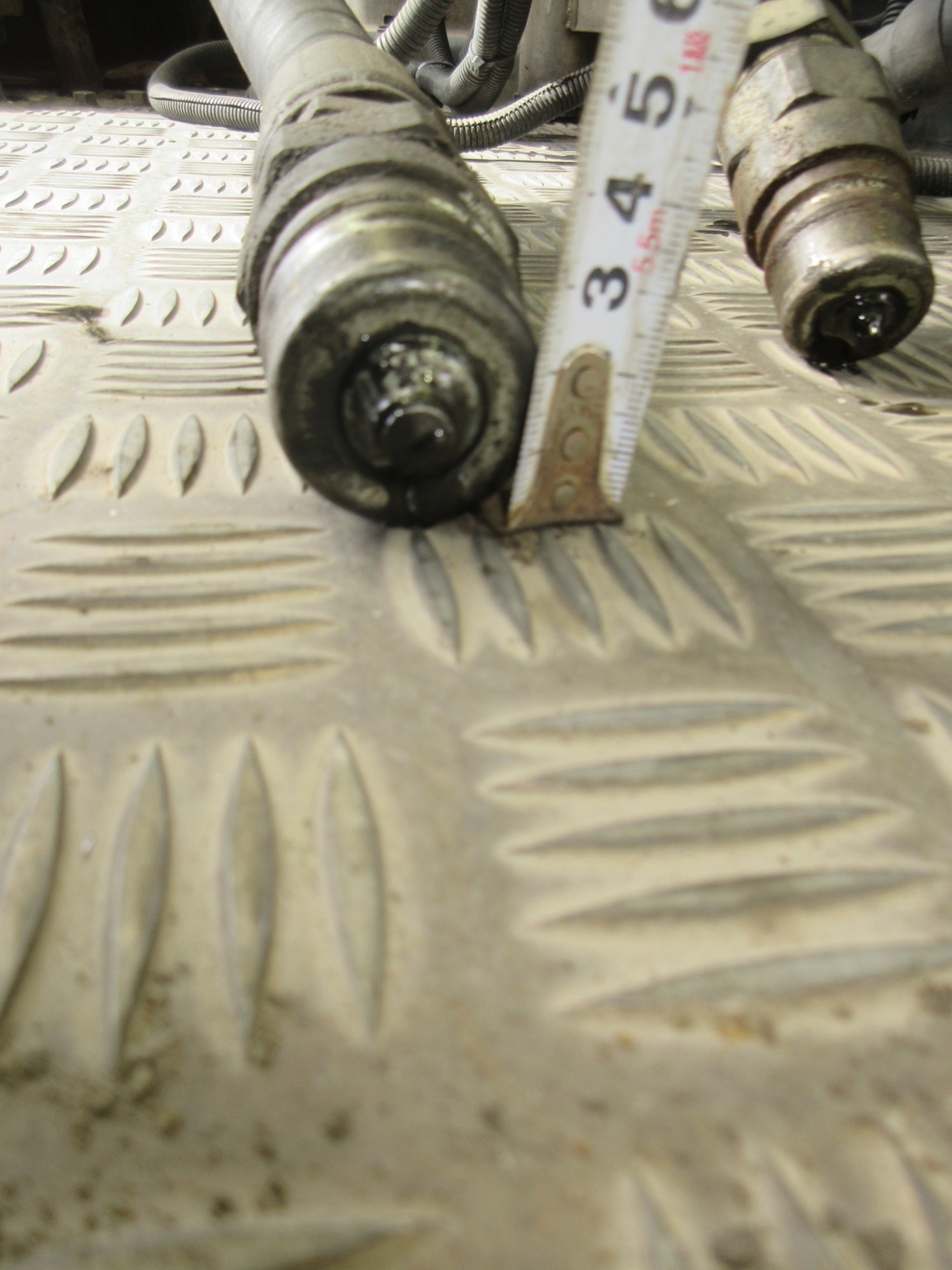 2PGハイルーフクオン ダンプ用ポンプ付11.5トントラクタ