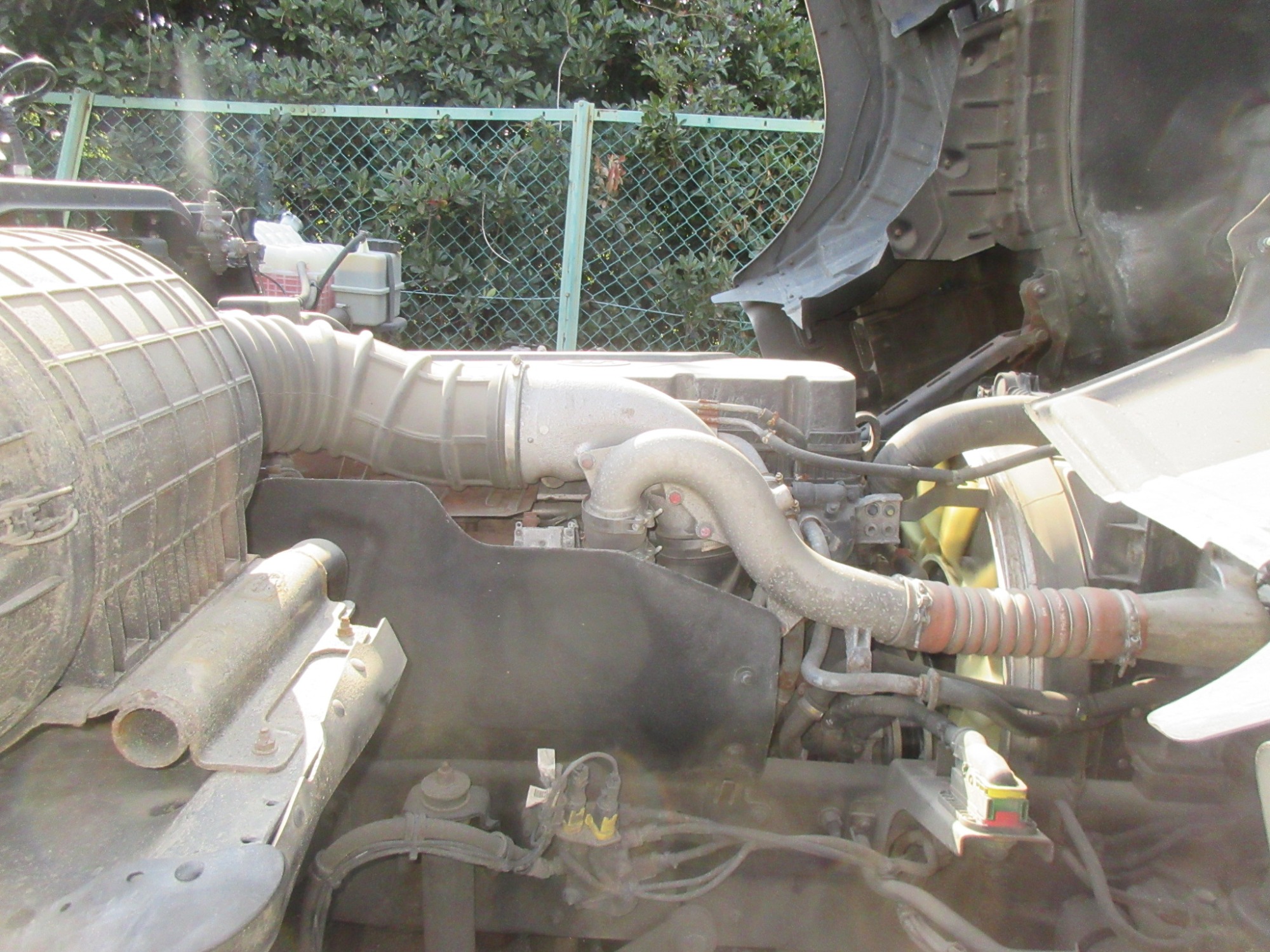 2PGハイルーフクオン デフロック付11.5トントラクタ