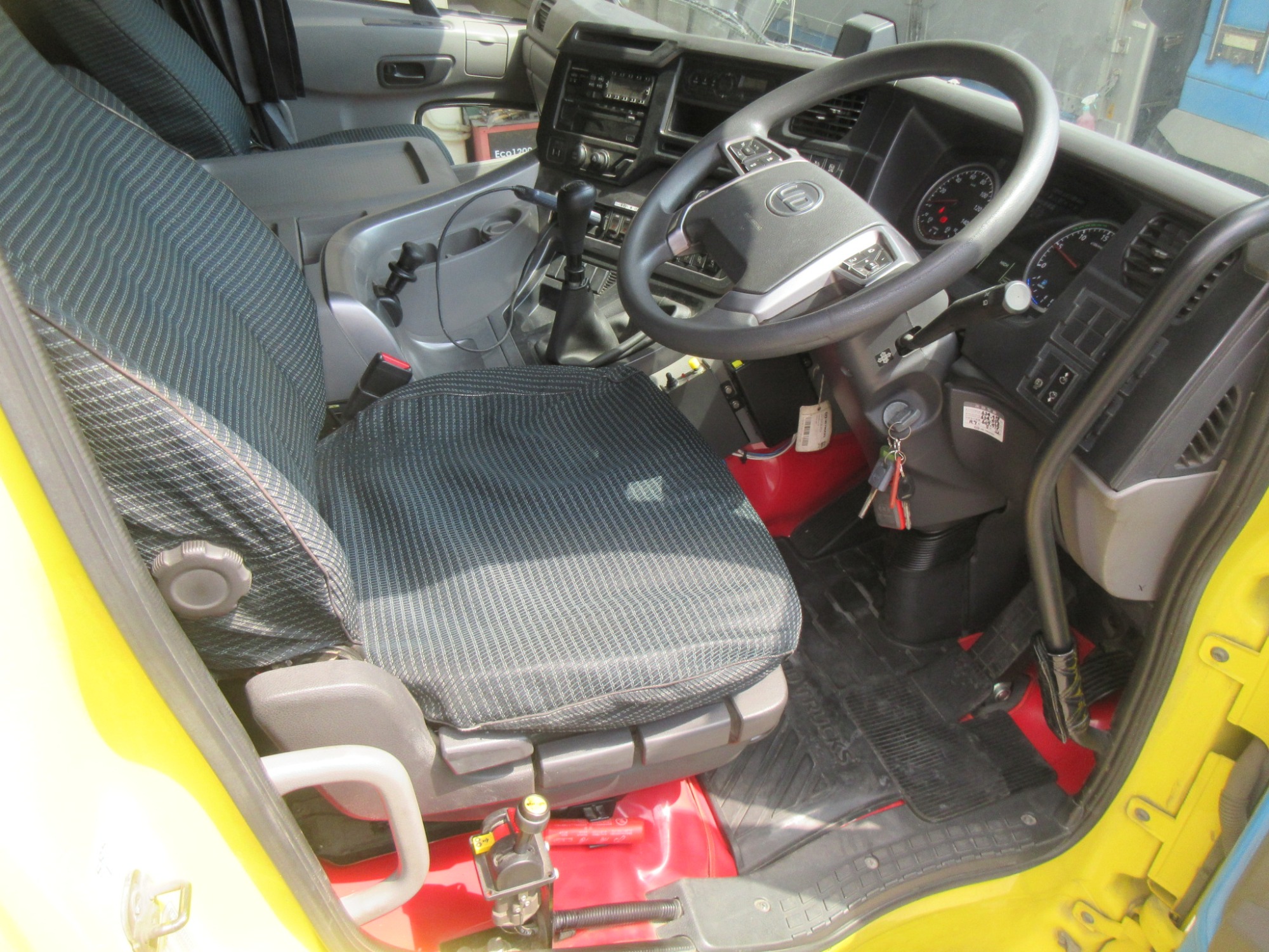 2PGハイルーフクオン ダンプ用オイルポンプ付11.4トントラクタ